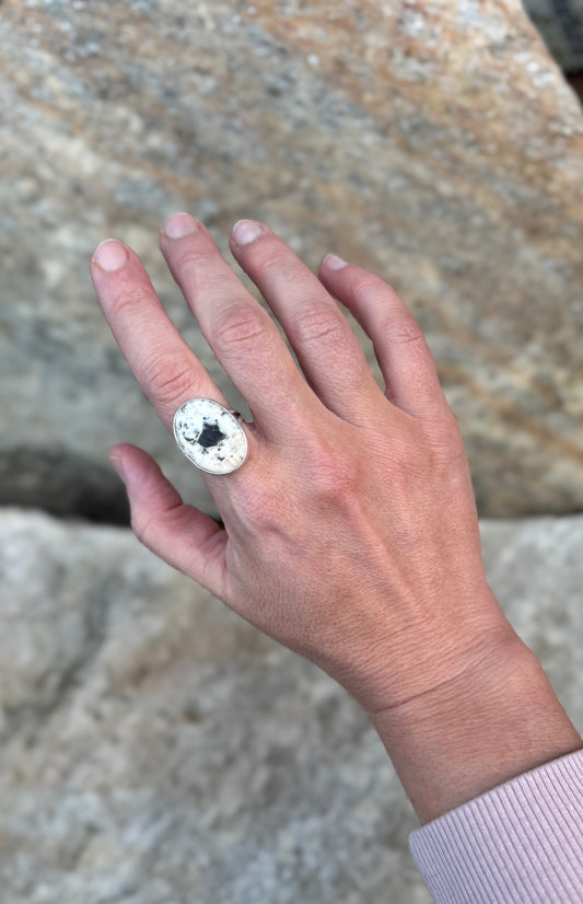 Oval White Buffalo Ring - Size 8